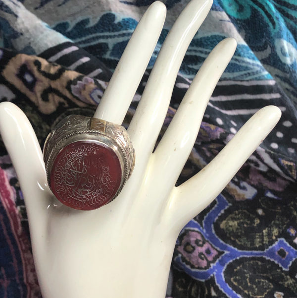 Yemen Carved Carnelian Silver Ring with Brass - Image 11