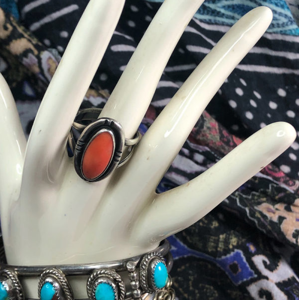 Old Navajo Silver and Coral Ring - Image 9