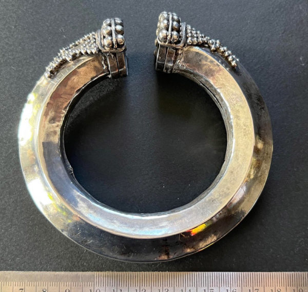 Silver Arm Bracelet from India - Image 4