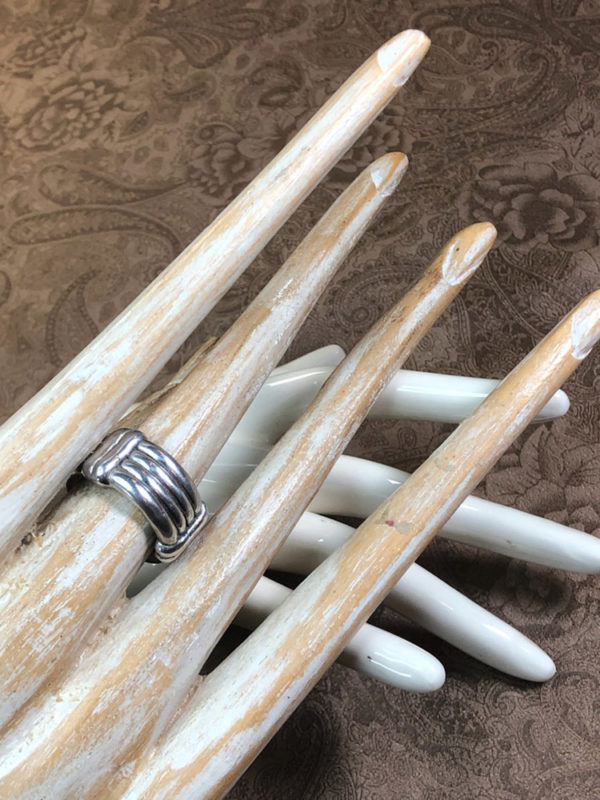 Bold Sterling Cigar Band Rope Ring - Image 5