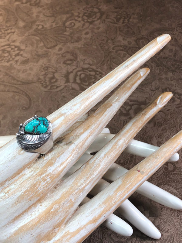Navajo Turquoise and Sterling Leaf Ring - Image 8