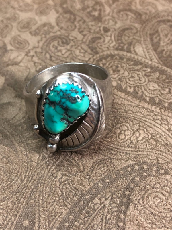 Navajo Turquoise and Sterling Leaf Ring - Image 2