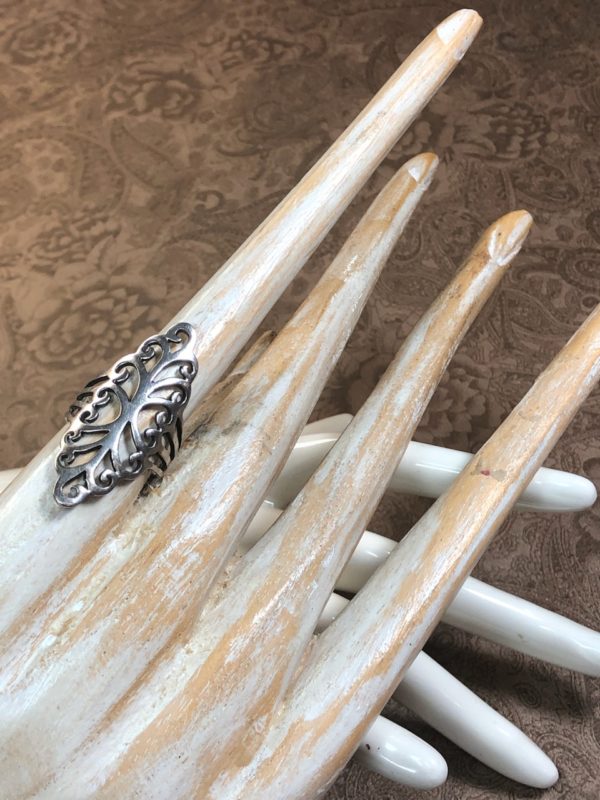 Vintage Silver Artisan Ring - Image 6