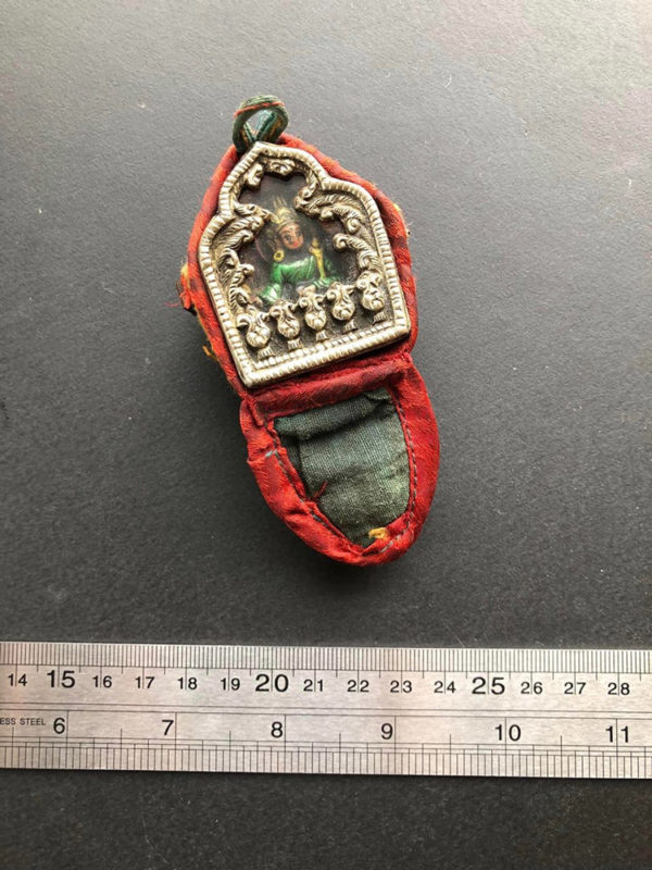 Very Special Small Tibetan or Mongolian Ga'u Box with Custom Bag - Image 2