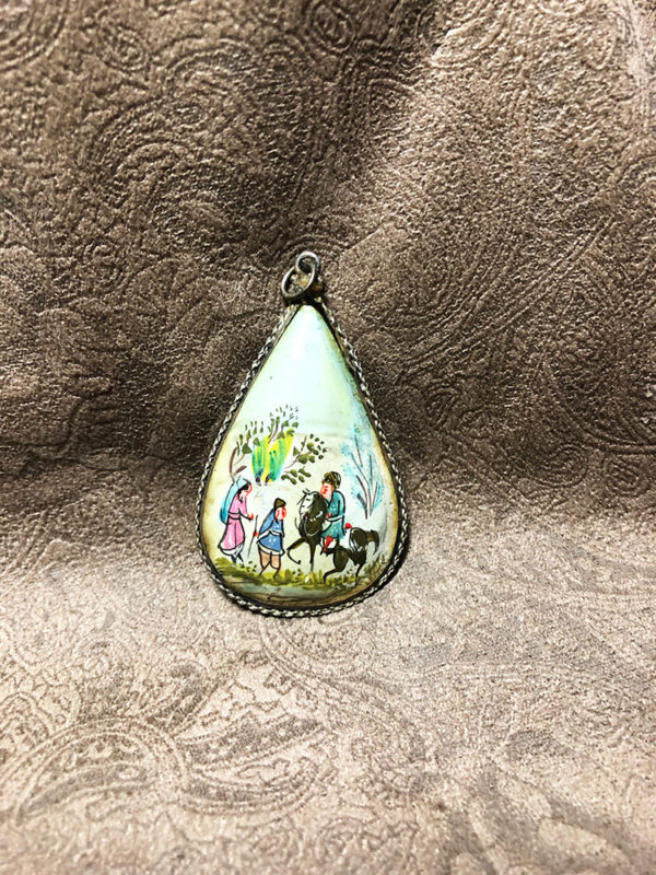 Hand-painted Persian Mother of Pearl Pendant - Image 2