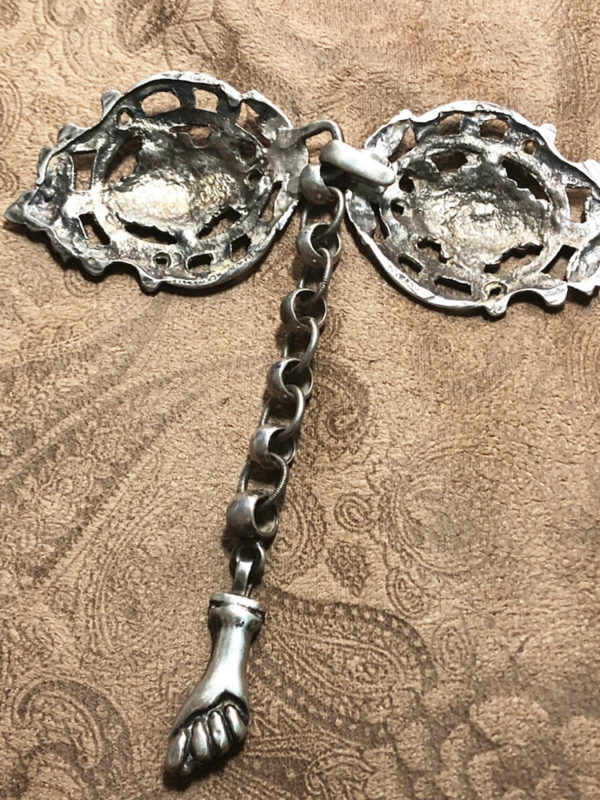 Lovely Silver Grapes Cloak Clasp and Pendant - Image 3