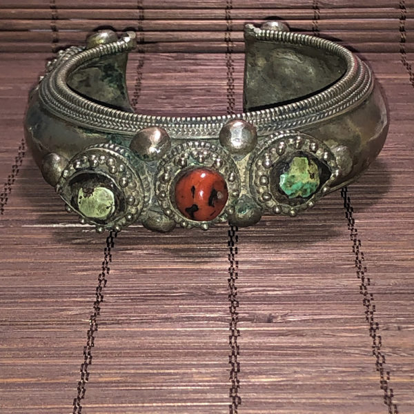 Vintage Turquoise and Coral Cuff from Bhutan - Image 6