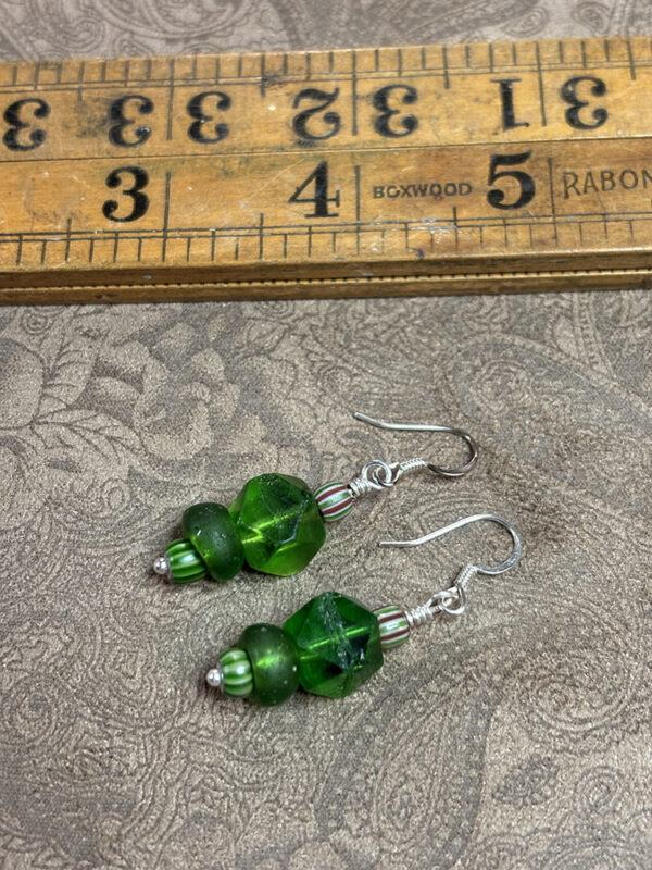 Vintage Vaseline and Venetian Beaded Earrings - Image 2