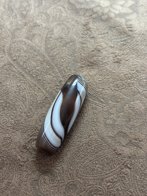 Botswana Agate Barrel Bead - Image 2
