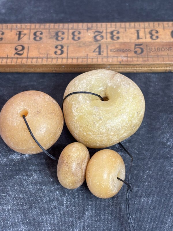 Vintage Pale Yellow Faux Amber Beads - Image 4