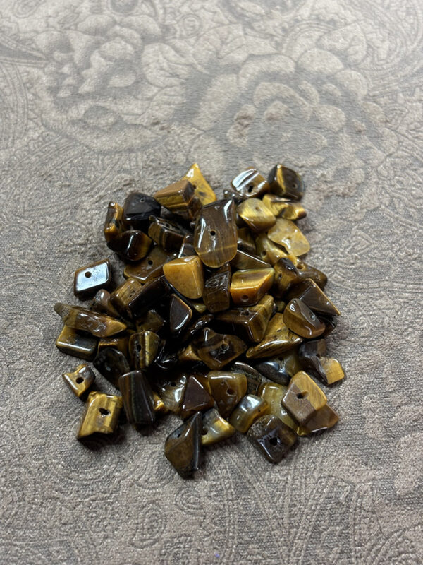 AAA-grade Tiger Eye Chip Beads - Image 2