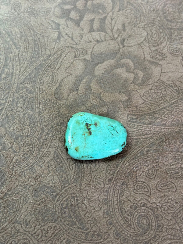 Beautiful Chinese Turquoise Bead - Image 2