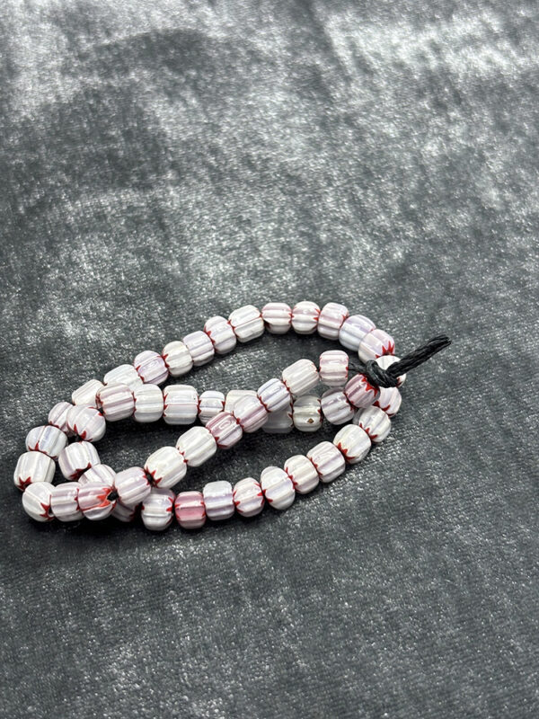 Vintage White 4 Layer Chevron Beads - Image 3