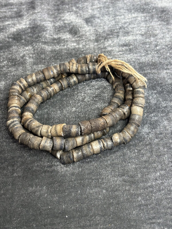Vintage West African Krobo Beads - Image 2