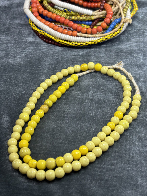 Vintage Prosser Glass Bead Strand - Image 2