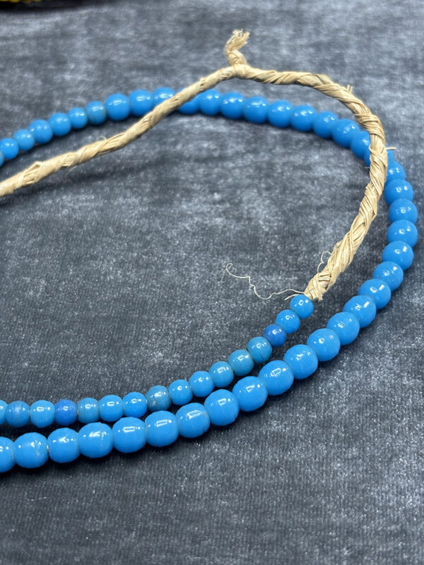 Vintage Prosser Glass Bead Strand - Image 3