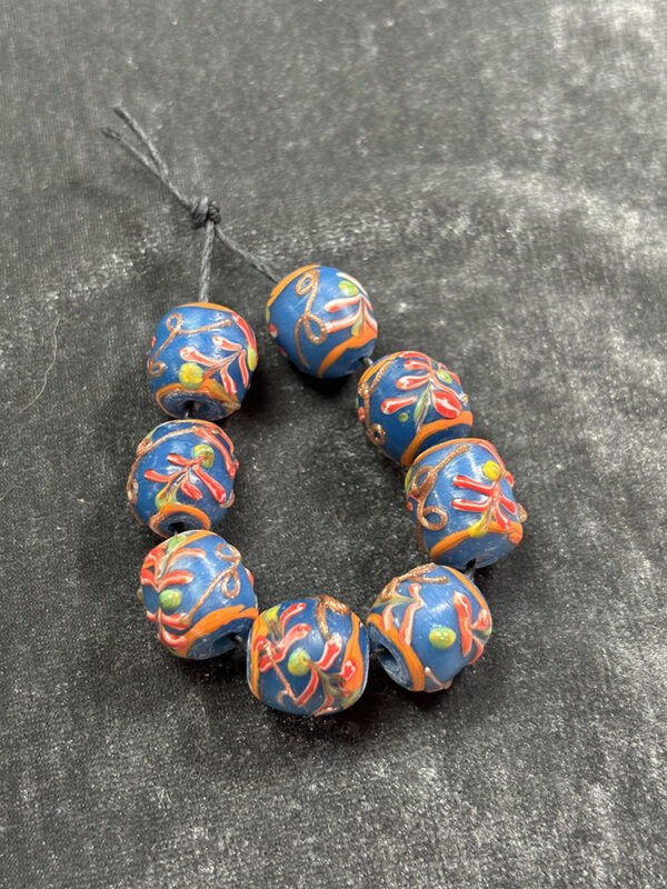 "Wedding Cake" Bead Short Strand - Image 2