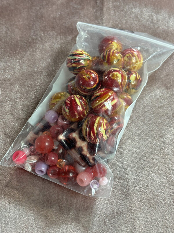 Pink Vintage and Glass Bead Mix Grab Bag - Image 2