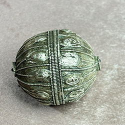 Large Silver Yemen Globe Bead