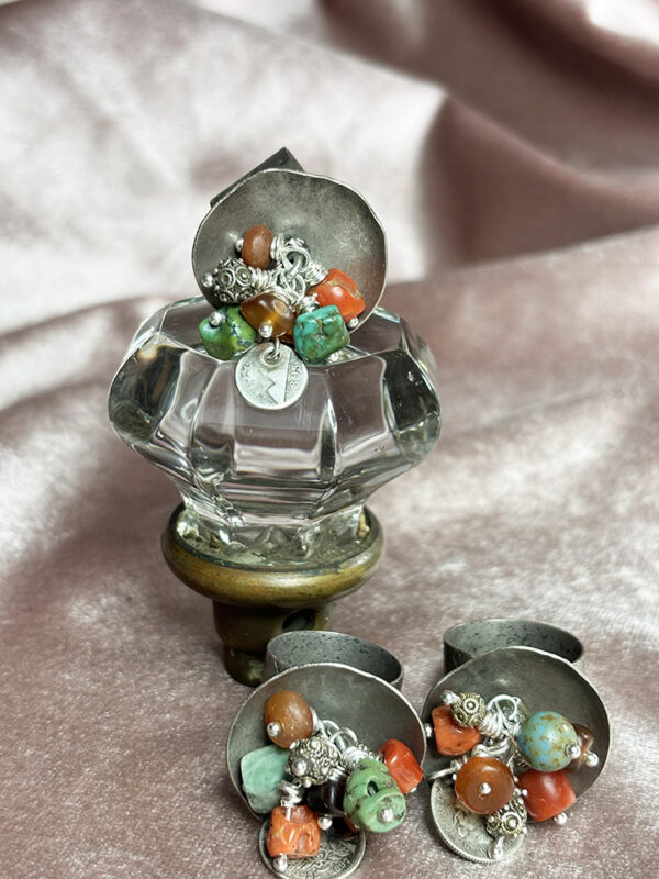 Funky Rare Treasure Beads Dangle Ring - Image 5