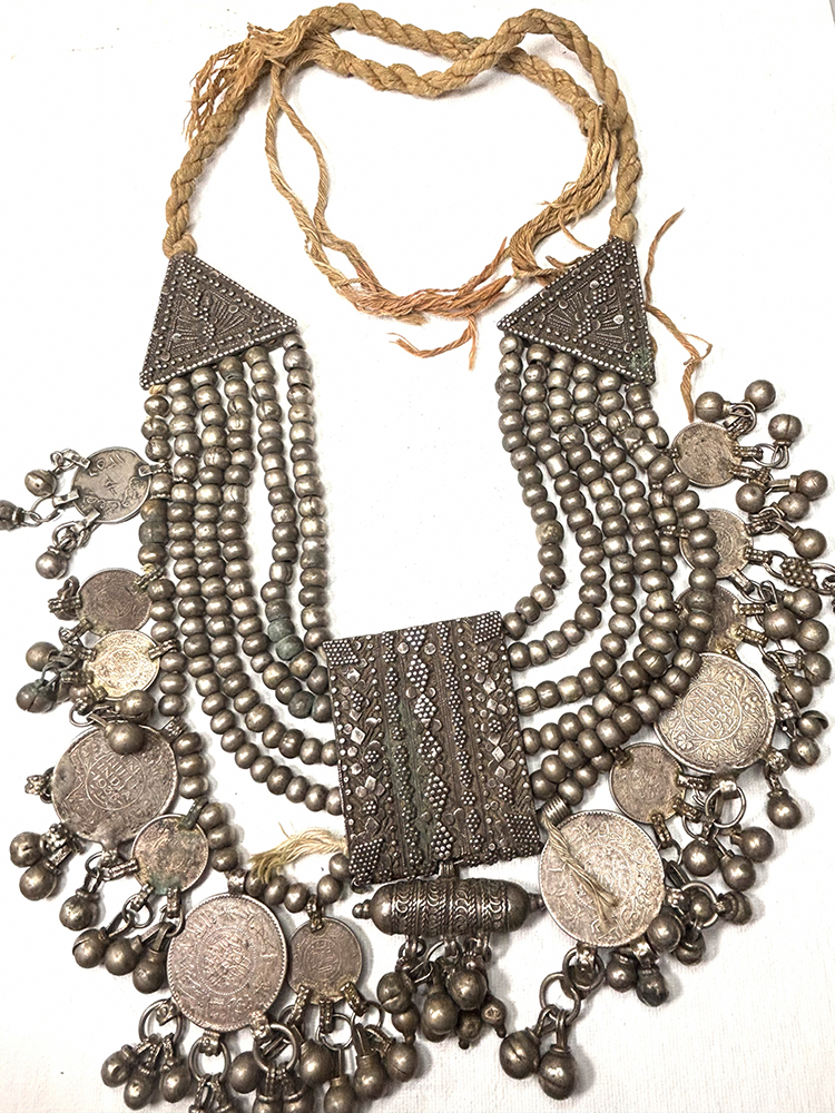 Gorgeous Antique Silver Bedouin Necklace, Saudi Arabia