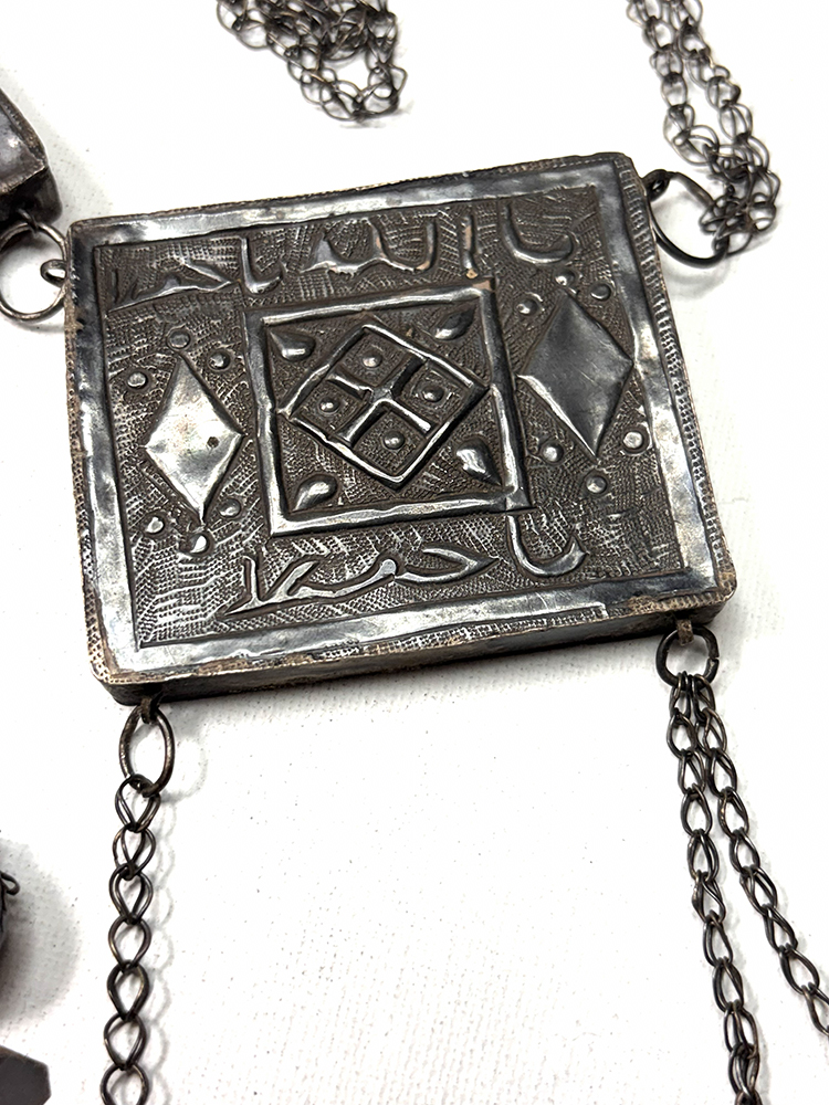 Rare Antique Silver Nubian/Sudanese Amulet Necklace - Image 5