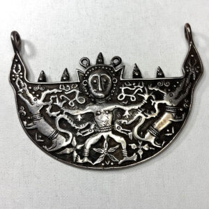 Gorgeous Silver Tanimbar Pendant