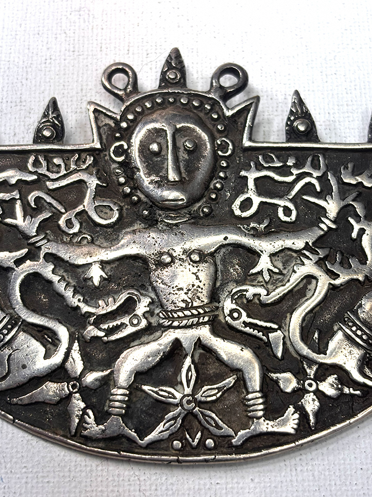 Gorgeous Silver Tanimbar Pendant - Image 3