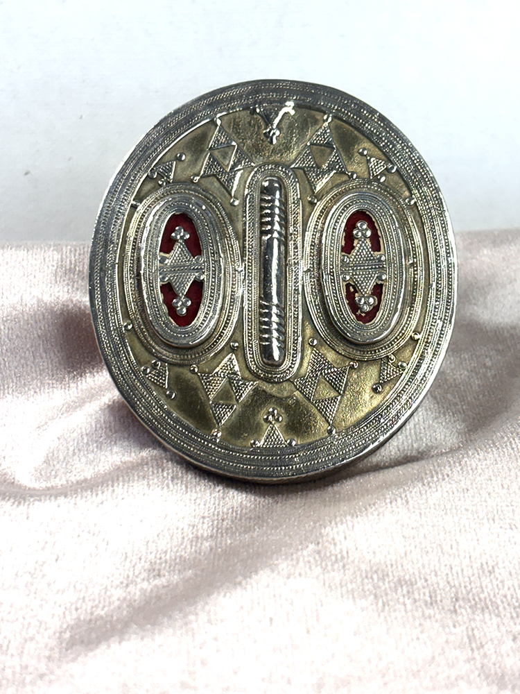 Beautiful Antique Silver Kazakh Matchmaker's Ring - Image 2